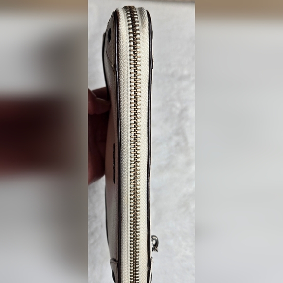 Coach Handbag & Wallet - Picture 16 of 16